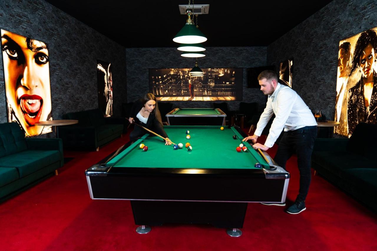 Hotel Kristaly Konferencia & Wellness Ajka エクステリア 写真