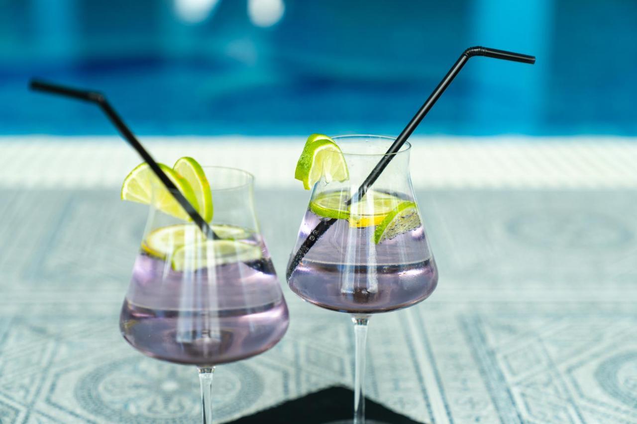 Hotel Kristaly Konferencia & Wellness Ajka エクステリア 写真
